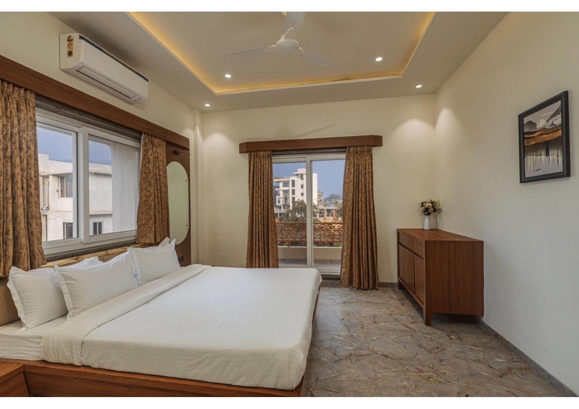 Mountain Glory 8Bhk By Tensorstays, Pool & Theater Igatpuri Extérieur photo